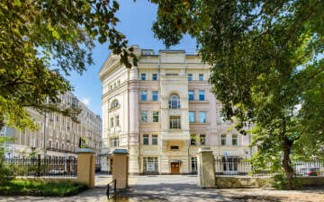 Громкая премьера на рынке гибких офисов