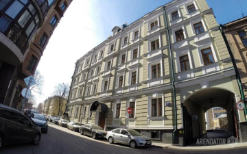 Каждый второй исторический особняк в центре Москвы стоит дешевле 300 млн рублей